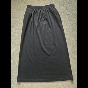 Units Ultra Knit Skirt - Black